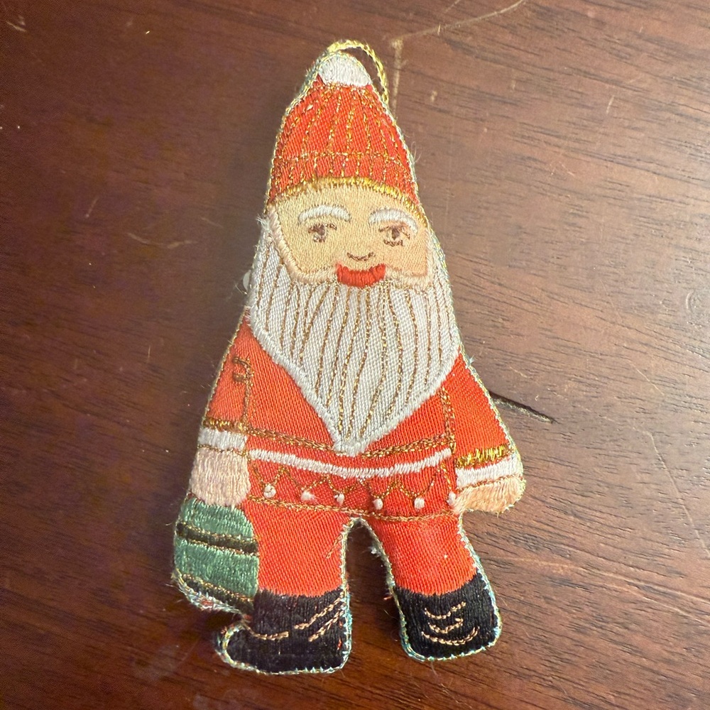 Vintage Embroidered Christmas‎ Ornament Santa
